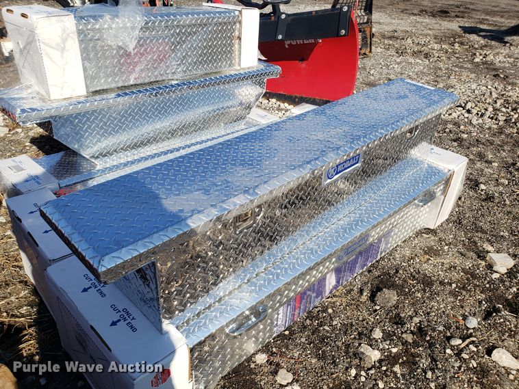 image for item GA9374 (6) aluminum toolboxes