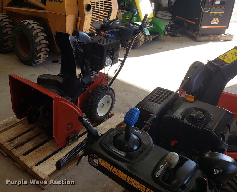 image for item GA9381 (2) Toro Powermax 926OXE snow blowers