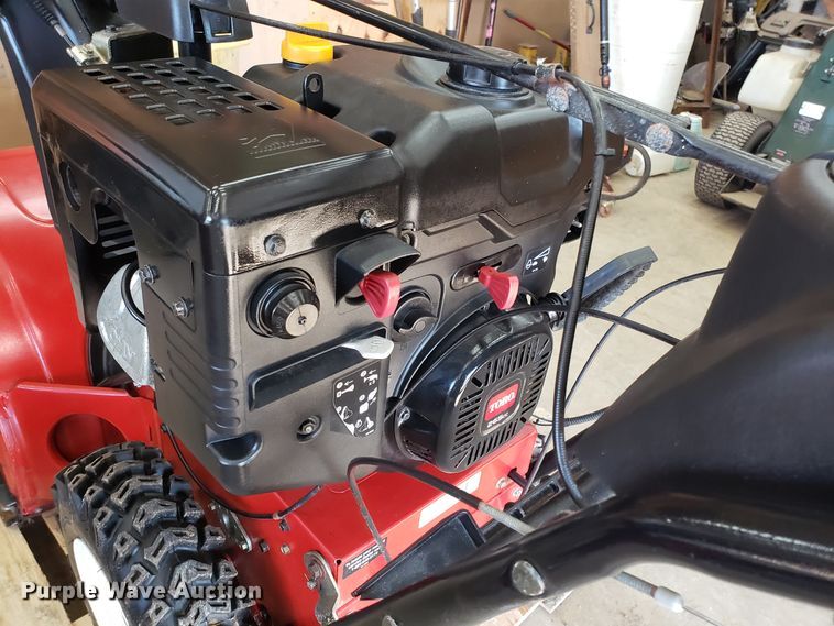 image for item GA9381 (2) Toro Powermax 926OXE snow blowers