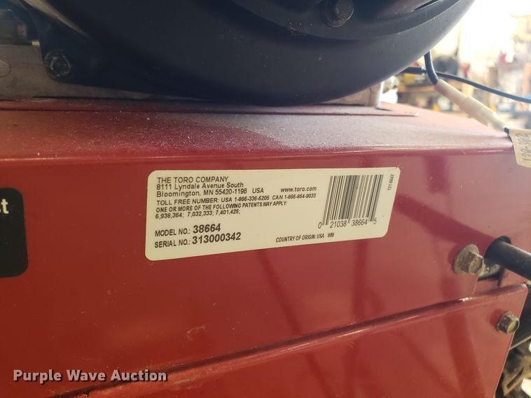 image for item GA9381 (2) Toro Powermax 926OXE snow blowers