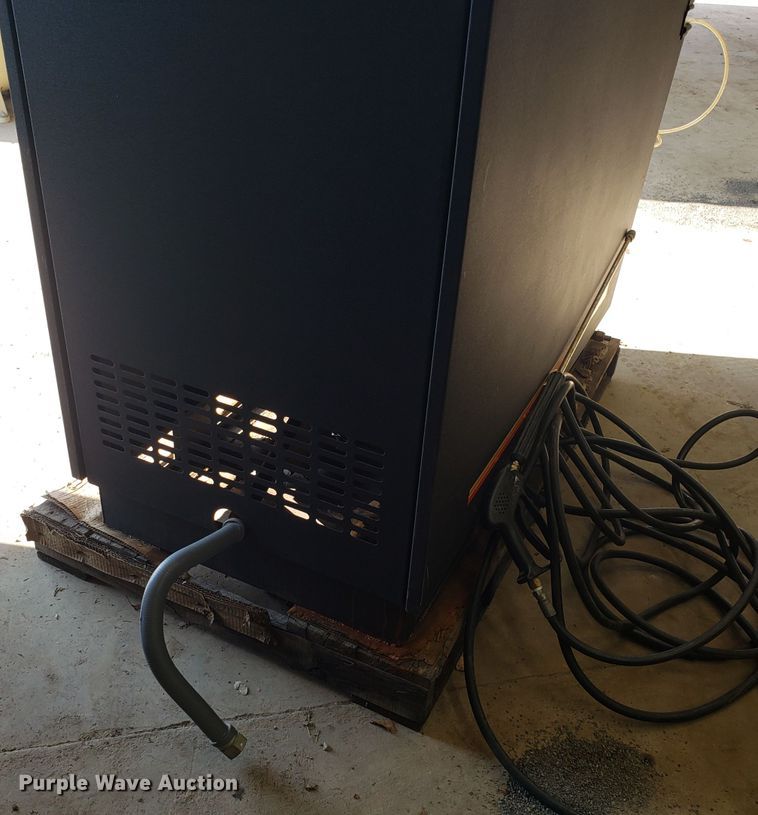 image for item GA9382 Mi-T-M HG-2004-2330 steam cleaner