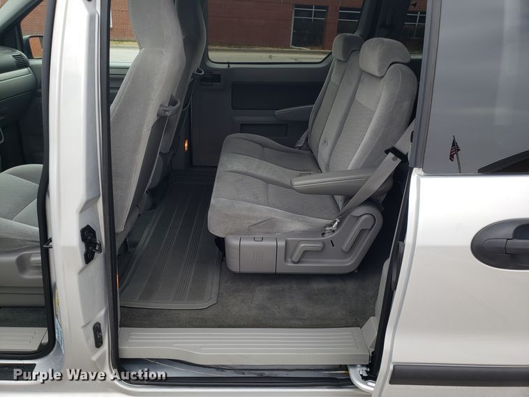 image for item GA9391 2007 Ford Freestar van