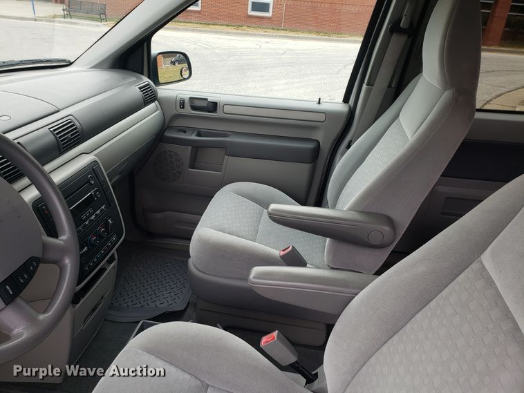 image for item GA9391 2007 Ford Freestar van