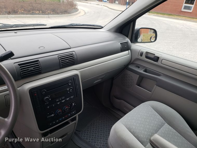 image for item GA9391 2007 Ford Freestar van