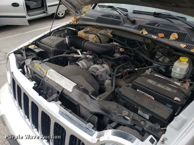 image for item GA9392 2006 Jeep Liberty SUV