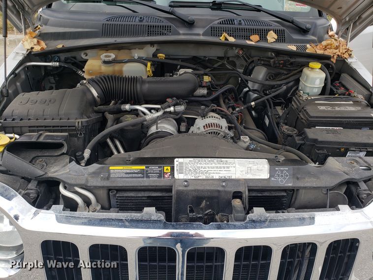 image for item GA9392 2006 Jeep Liberty SUV