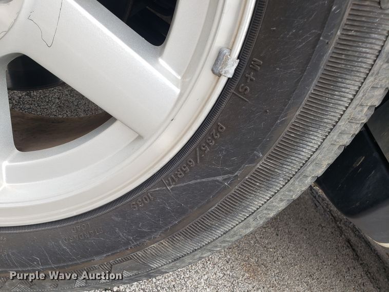 image for item GA9392 2006 Jeep Liberty SUV