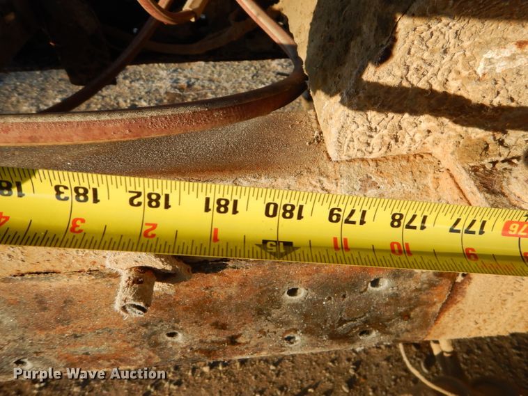 image for item GB9569 McNeilus ready mix bed