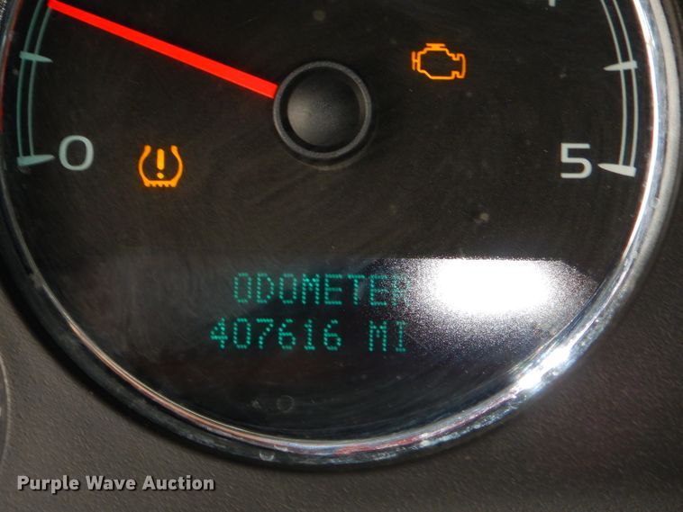 image for item GB9592 2008 Chevrolet Silverado 2500HD Crew Cab pickup truck