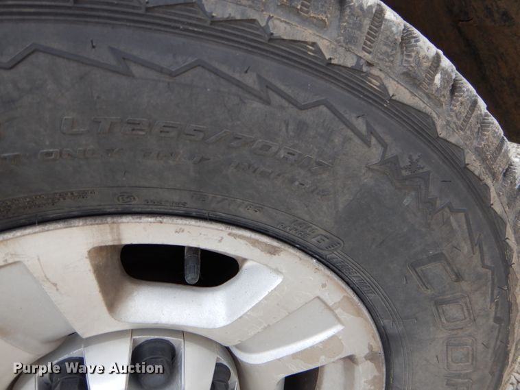 image for item GB9592 2008 Chevrolet Silverado 2500HD Crew Cab pickup truck