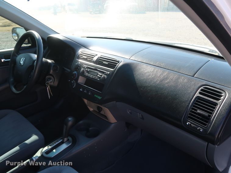 image for item GD9902 2003 Honda Civic GX