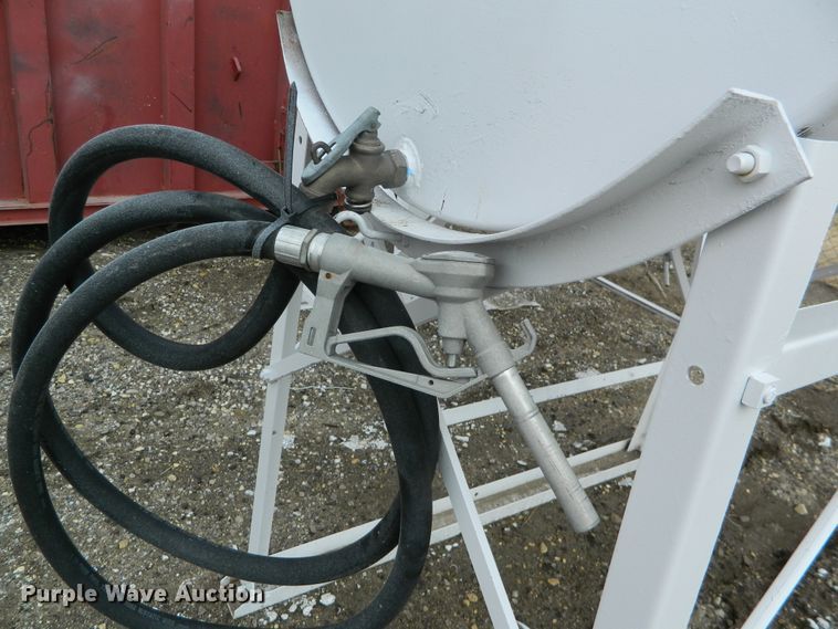 image for item GE9863 Fuel tank