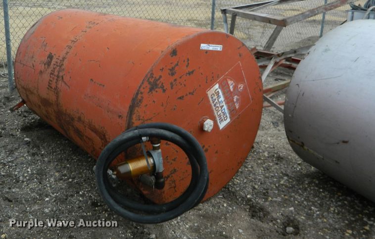 image for item GE9864 (2) fuel tanks