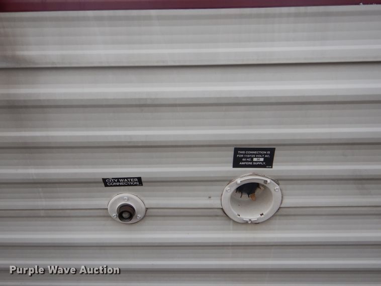 image for item GF9008 2003 Forest River Salem camper