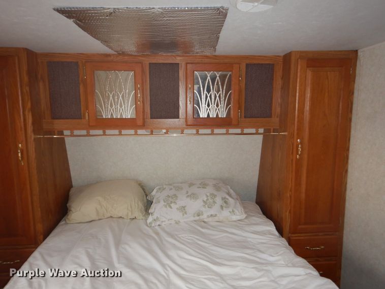 image for item GF9008 2003 Forest River Salem camper