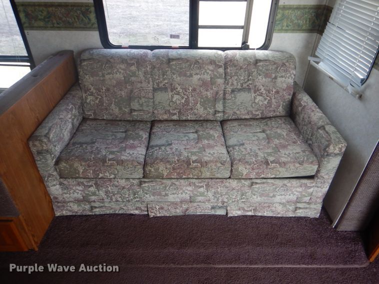 image for item GF9008 2003 Forest River Salem camper