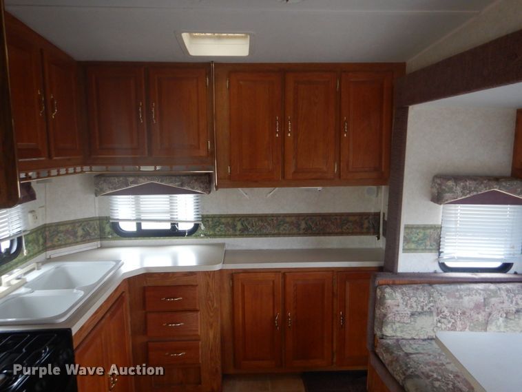 image for item GF9008 2003 Forest River Salem camper