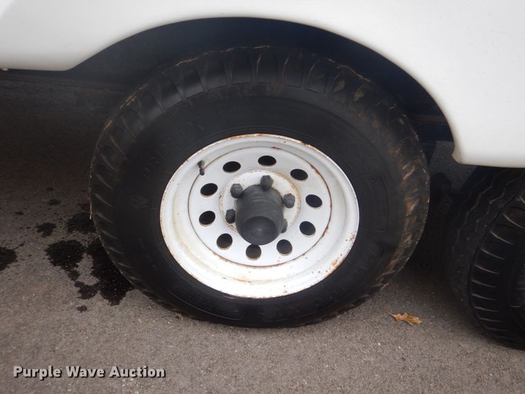 image for item GF9008 2003 Forest River Salem camper