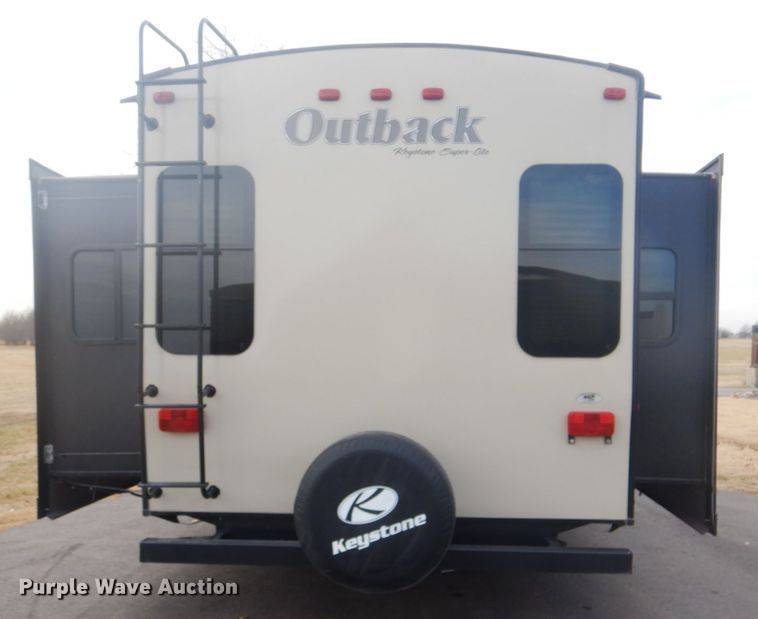 image for item GF9009 2016 Outback Keystone Super Lite camper
