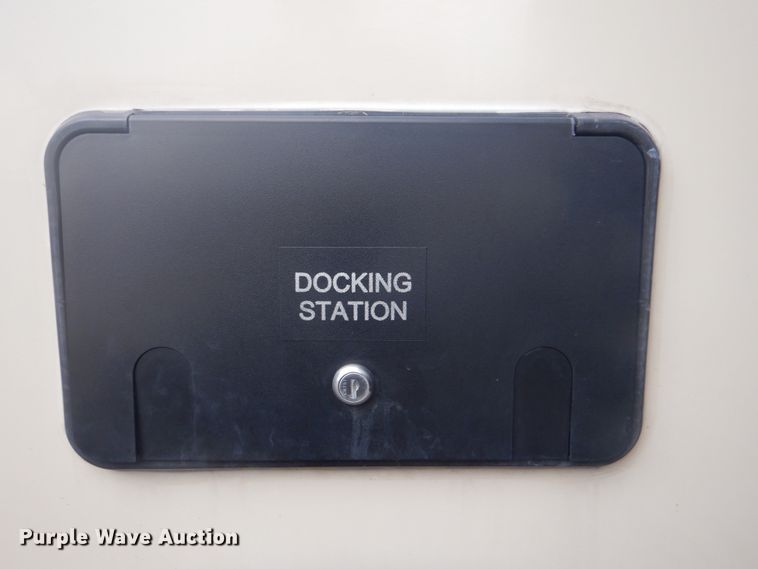 image for item GF9009 2016 Outback Keystone Super Lite camper