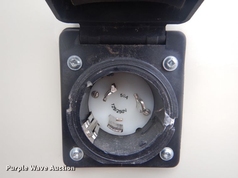 image for item GF9009 2016 Outback Keystone Super Lite camper