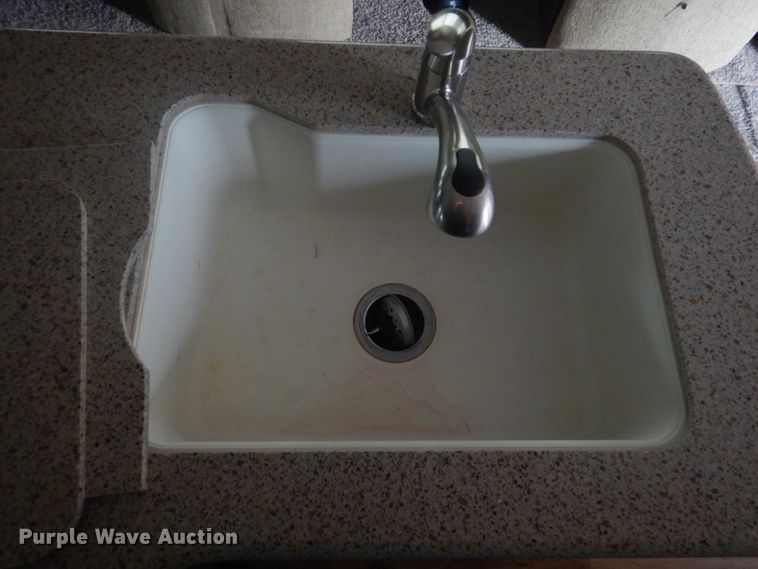 image for item GF9009 2016 Outback Keystone Super Lite camper