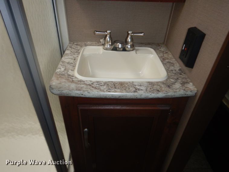 image for item GF9009 2016 Outback Keystone Super Lite camper