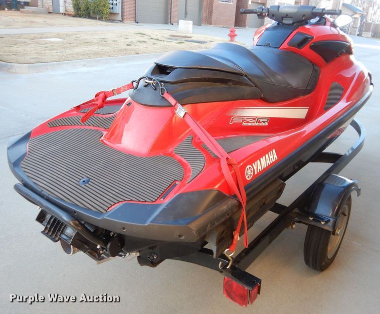 image for item GF9970 2015 Yamaha FZR personal watercraft
