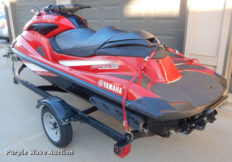 image for item GF9970 2015 Yamaha FZR personal watercraft