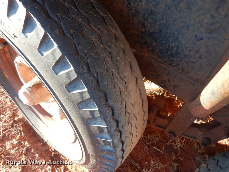 image for item GF9973 Shop built livestock trailer