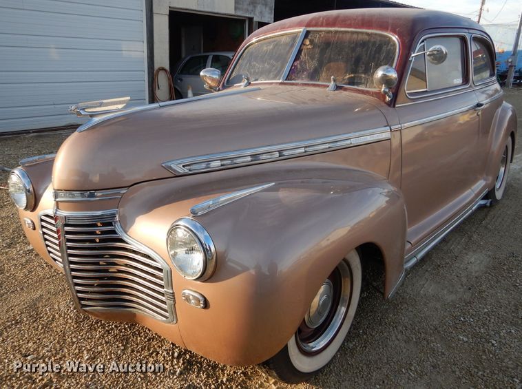 image for item GF9980 1941 Chevrolet Special Deluxe sedan