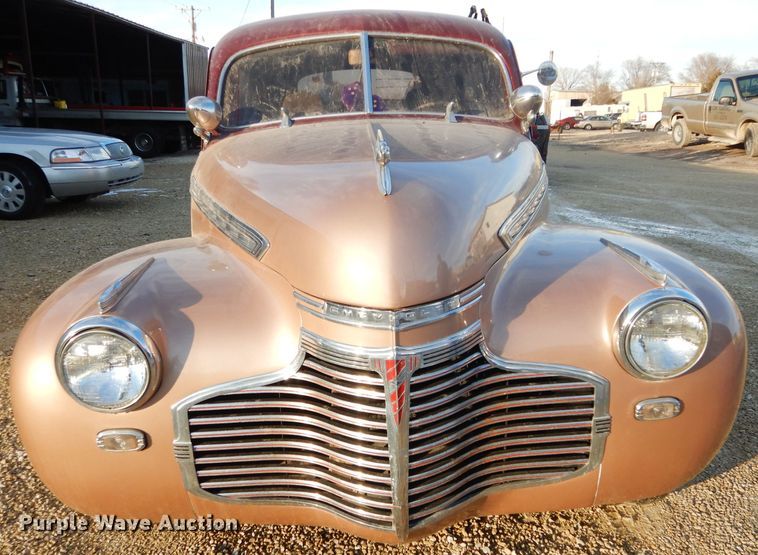 image for item GF9980 1941 Chevrolet Special Deluxe sedan