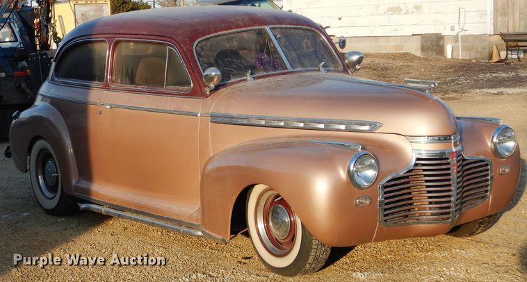 image for item GF9980 1941 Chevrolet Special Deluxe sedan