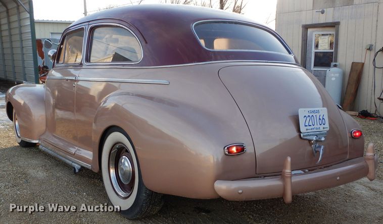 image for item GF9980 1941 Chevrolet Special Deluxe sedan