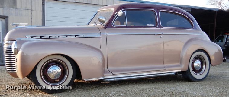 image for item GF9980 1941 Chevrolet Special Deluxe sedan