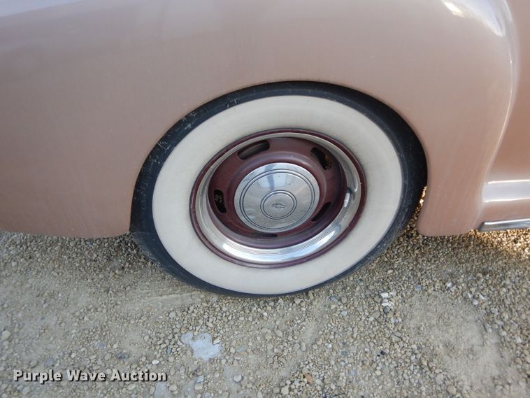 image for item GF9980 1941 Chevrolet Special Deluxe sedan