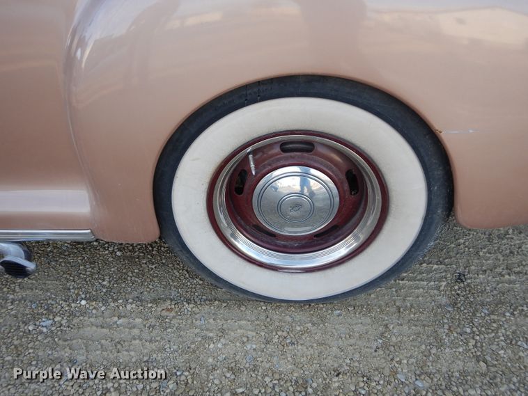 image for item GF9980 1941 Chevrolet Special Deluxe sedan