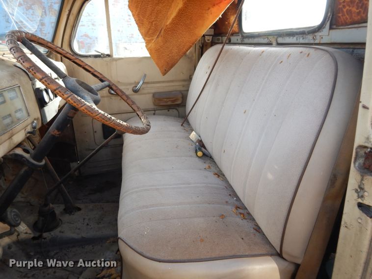 image for item GF9982 1948 Ford F1 pickup truck