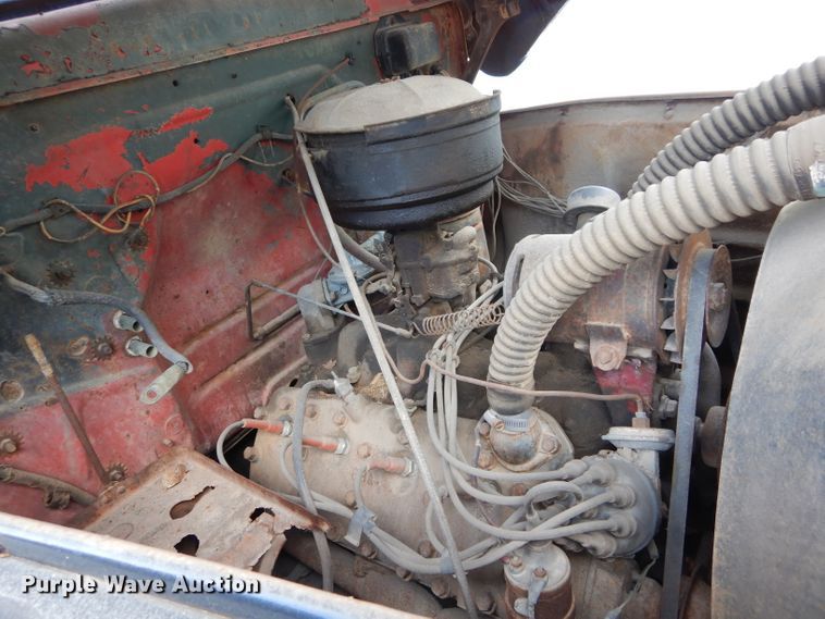 image for item GF9986 1950 Ford F6 dump flatbed truck