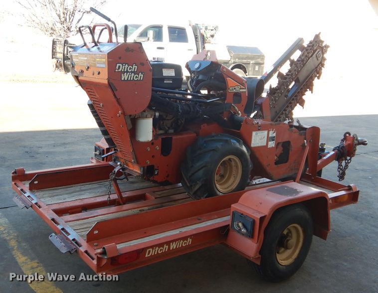 image for item GF9989 2013 Ditch Witch RT12 trencher