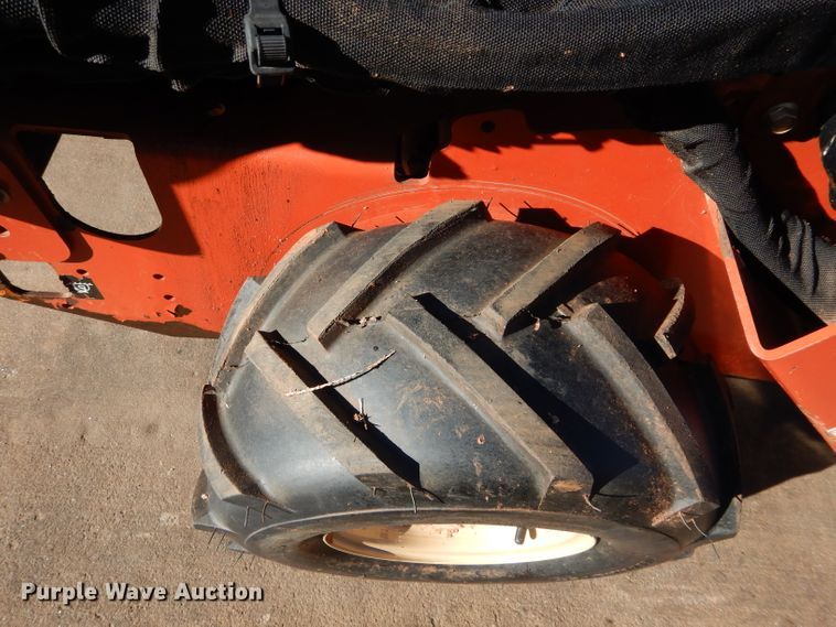 image for item GF9989 2013 Ditch Witch RT12 trencher