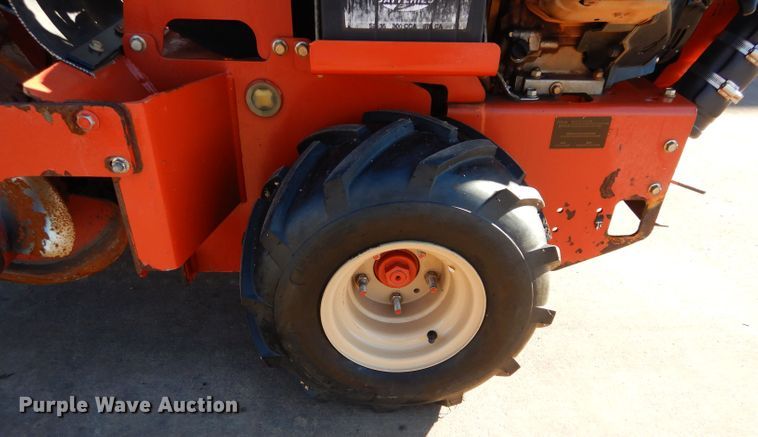 image for item GF9989 2013 Ditch Witch RT12 trencher