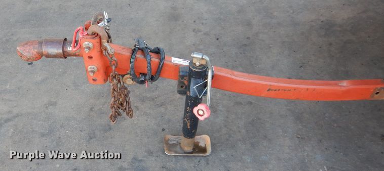image for item GF9989 2013 Ditch Witch RT12 trencher