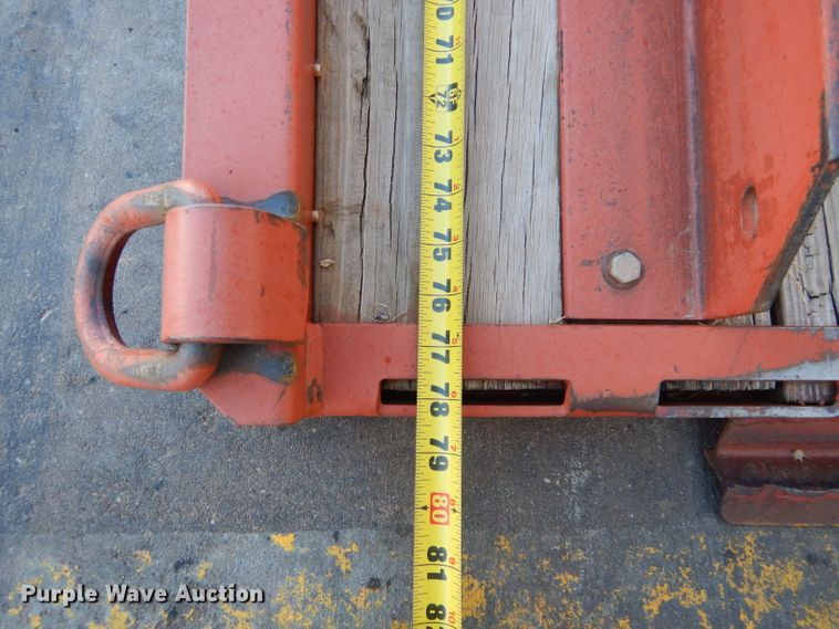 image for item GF9989 2013 Ditch Witch RT12 trencher