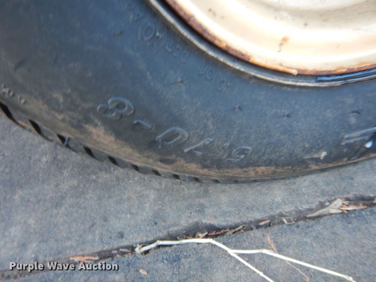 image for item GF9989 2013 Ditch Witch RT12 trencher