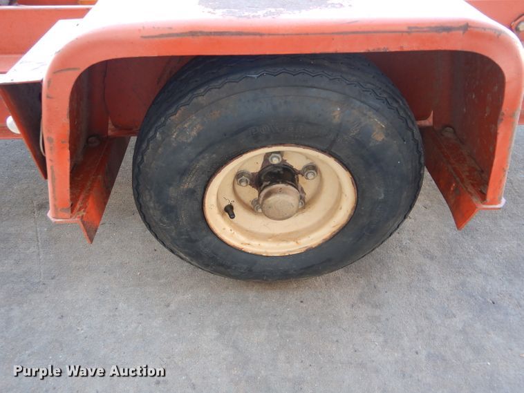 image for item GF9989 2013 Ditch Witch RT12 trencher