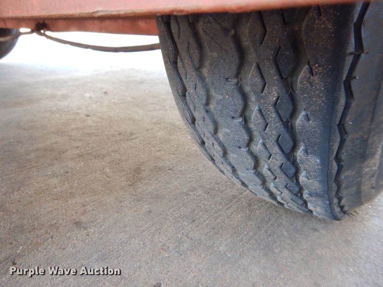 image for item GF9989 2013 Ditch Witch RT12 trencher