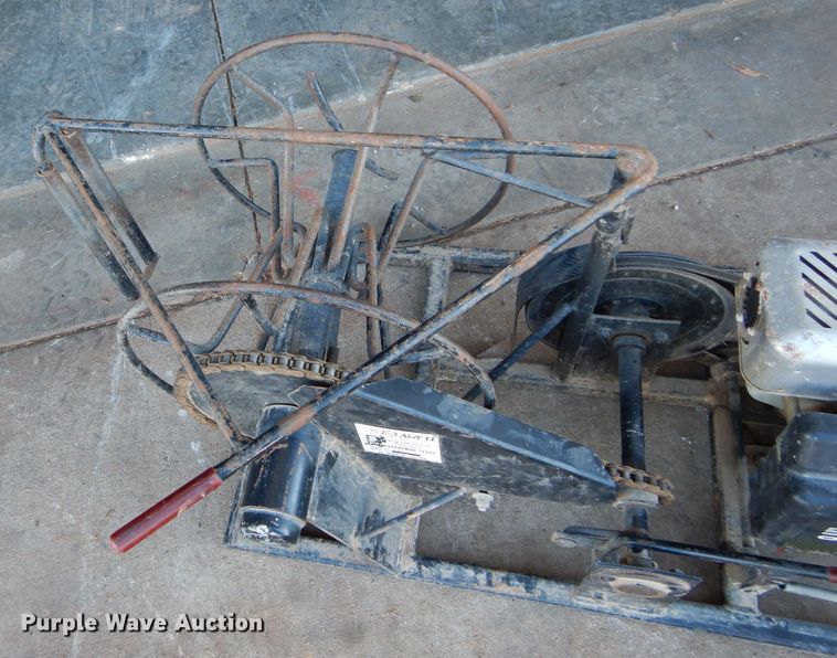 image for item GF9990 Ez Roll II C-425 fence winder reel