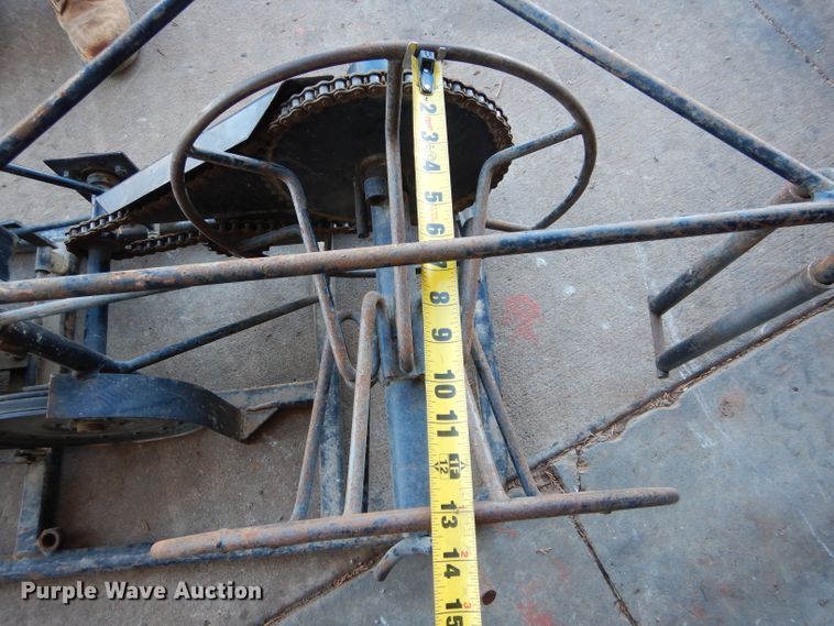 image for item GF9990 Ez Roll II C-425 fence winder reel