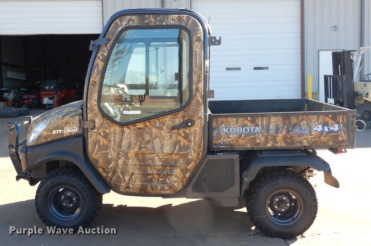 image for item GF9992 2010 Kubota RTV1100 utility vehicle